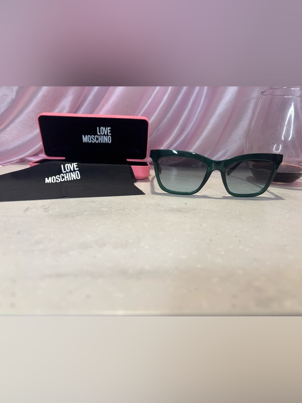 Love Moschino Dark Green Cat-Eye Sunglasses with Gradient Lenses